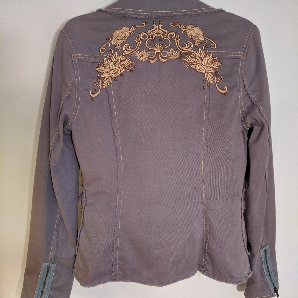 Women's Love Stitch denim jacket medium - Picture 3 of 3